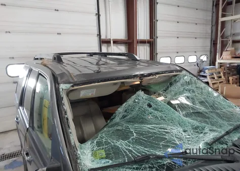 2014 Ford Expedition Limited из США, поврежденный, VIN 1FMJU2A51EEF64275